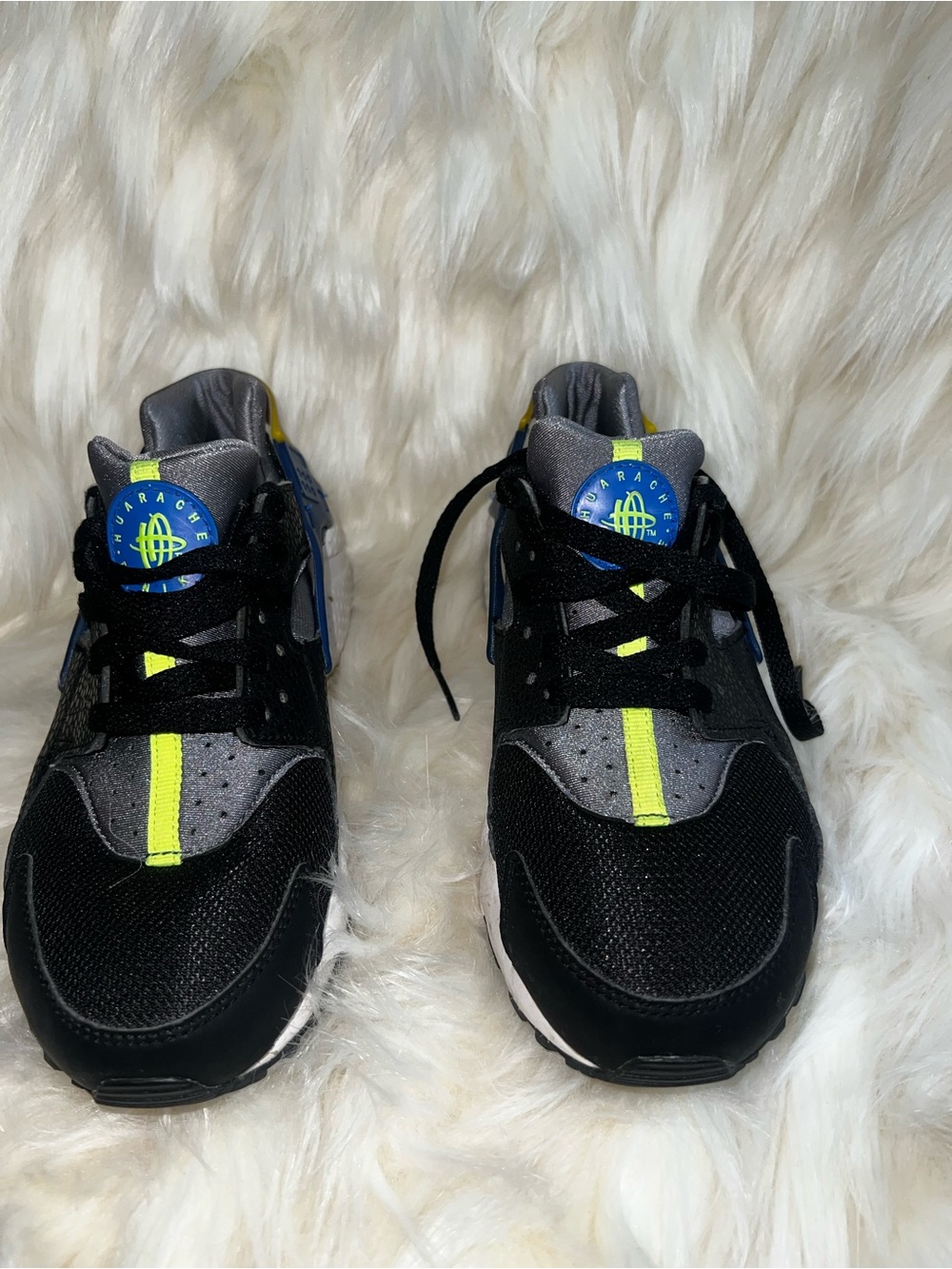 Nike Air Huarache Black Gray Blue Volt Sneakers - US 5Y/ Women’s 6.5